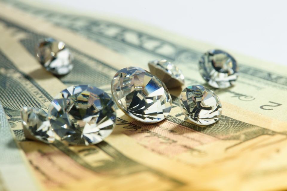 How to Sell Your Diamonds for the Best Price